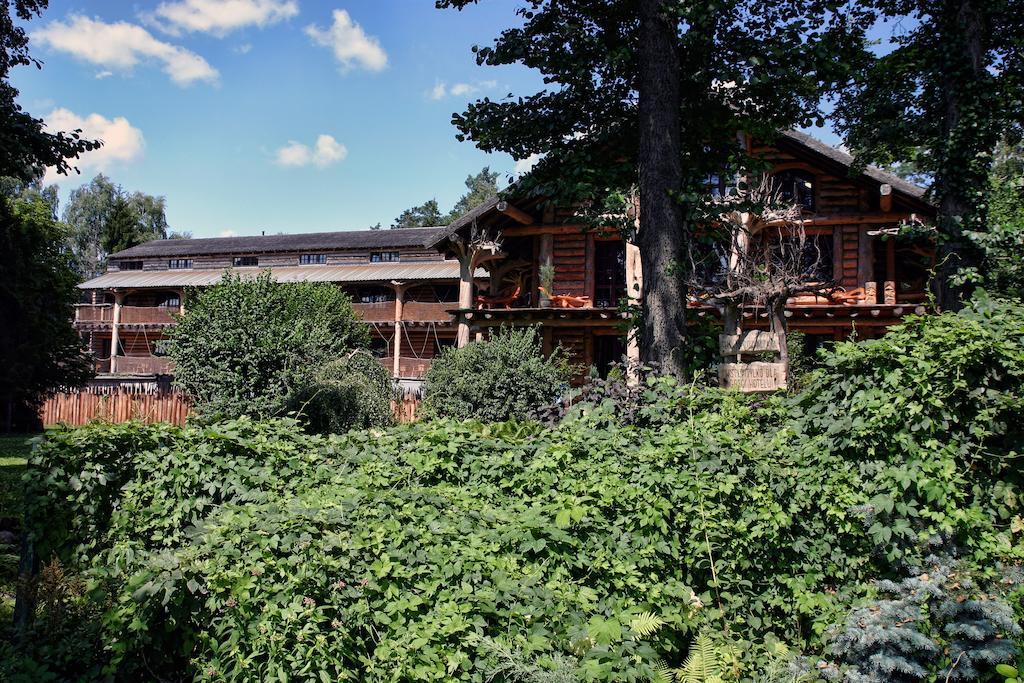 Galindia Refugia Hotel Iznota Exterior photo
